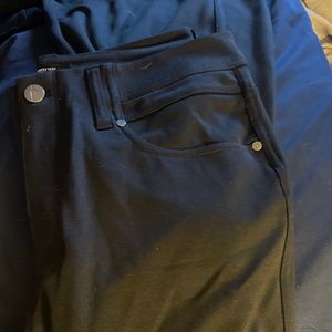 Never worn Simply Vera Wang bootcut pants